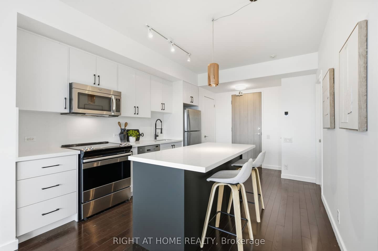 390 Cherry Street 1708, Toronto, ON M5A 0E2
