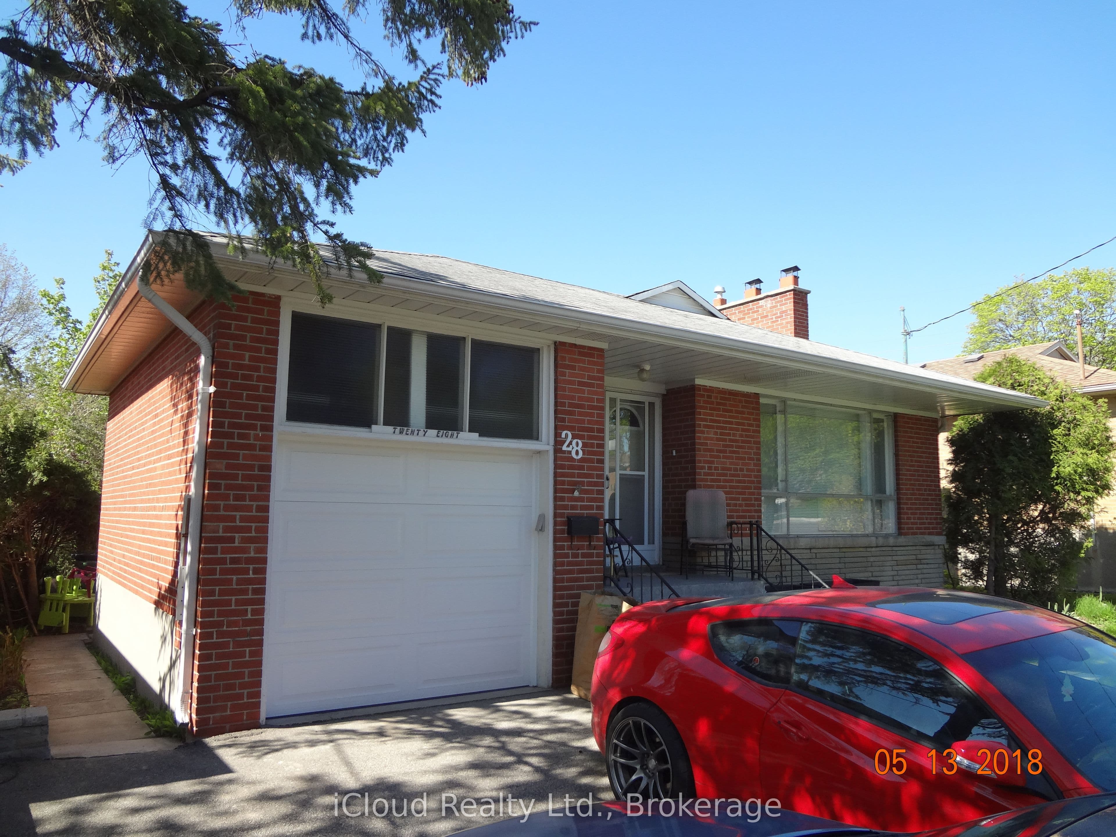 28 Jill Crescent Basement, Toronto, ON M9B 6B3