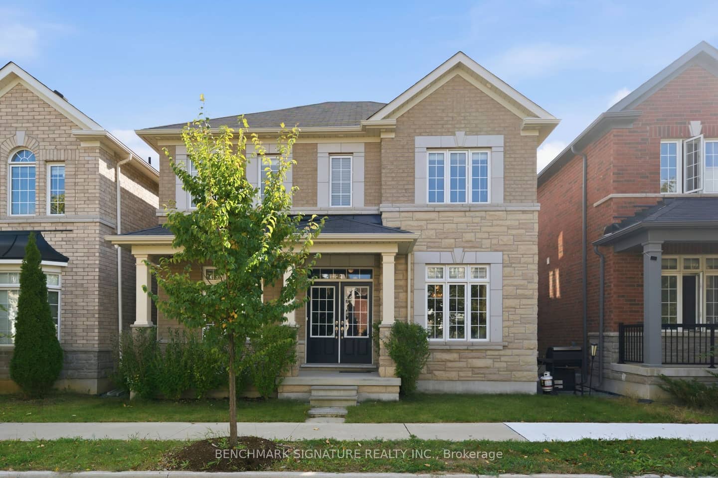 69 Windyton Avenue, Markham, ON L6B 1M4