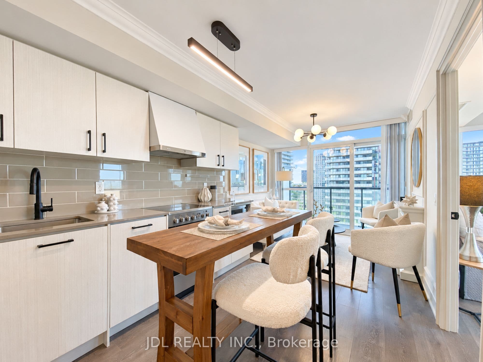 125 Redpath Avenue 2801, Toronto, ON M4S 0B5