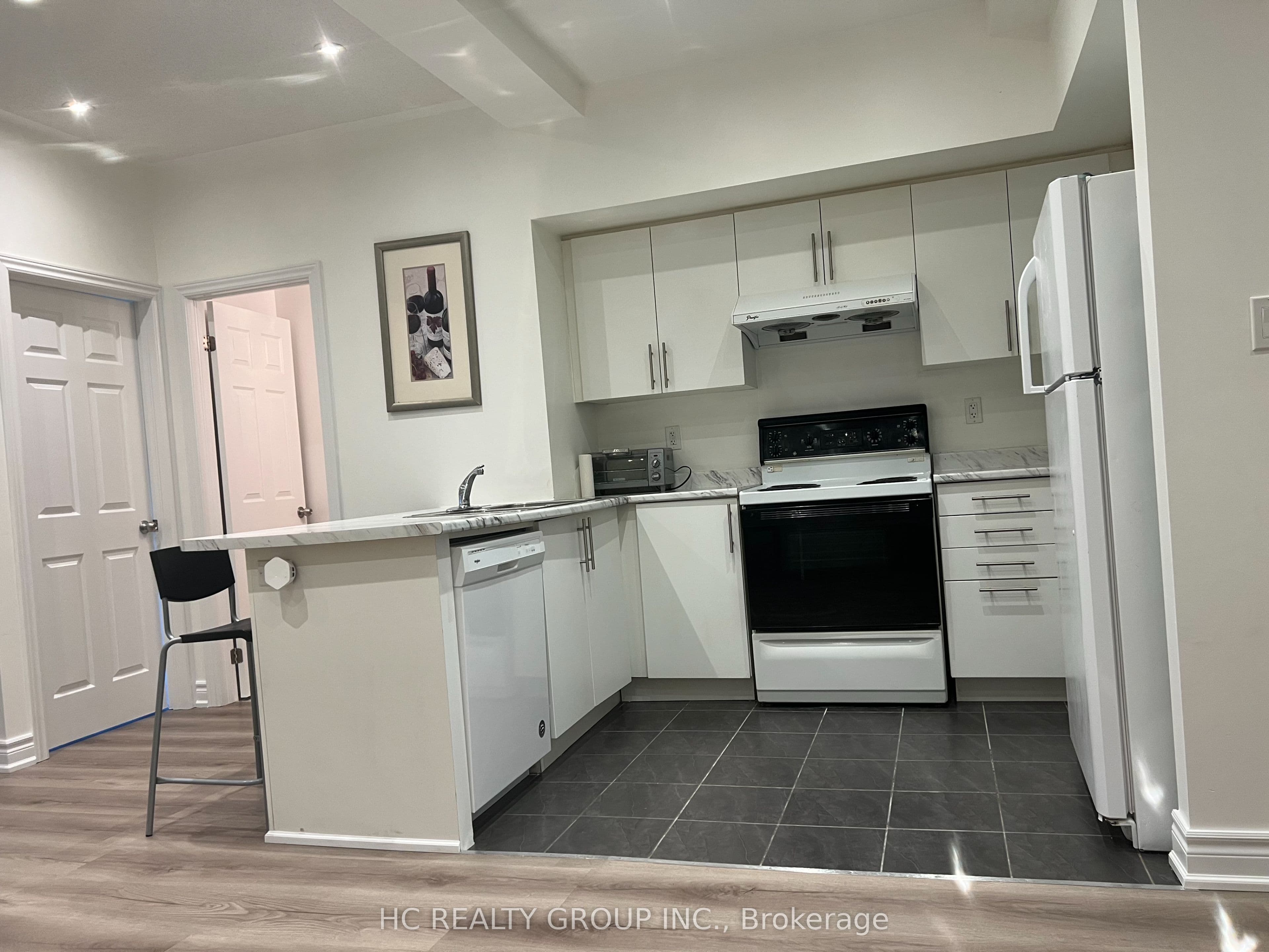 15 Eaton Park Lane 26, Toronto, ON M1W 0A5