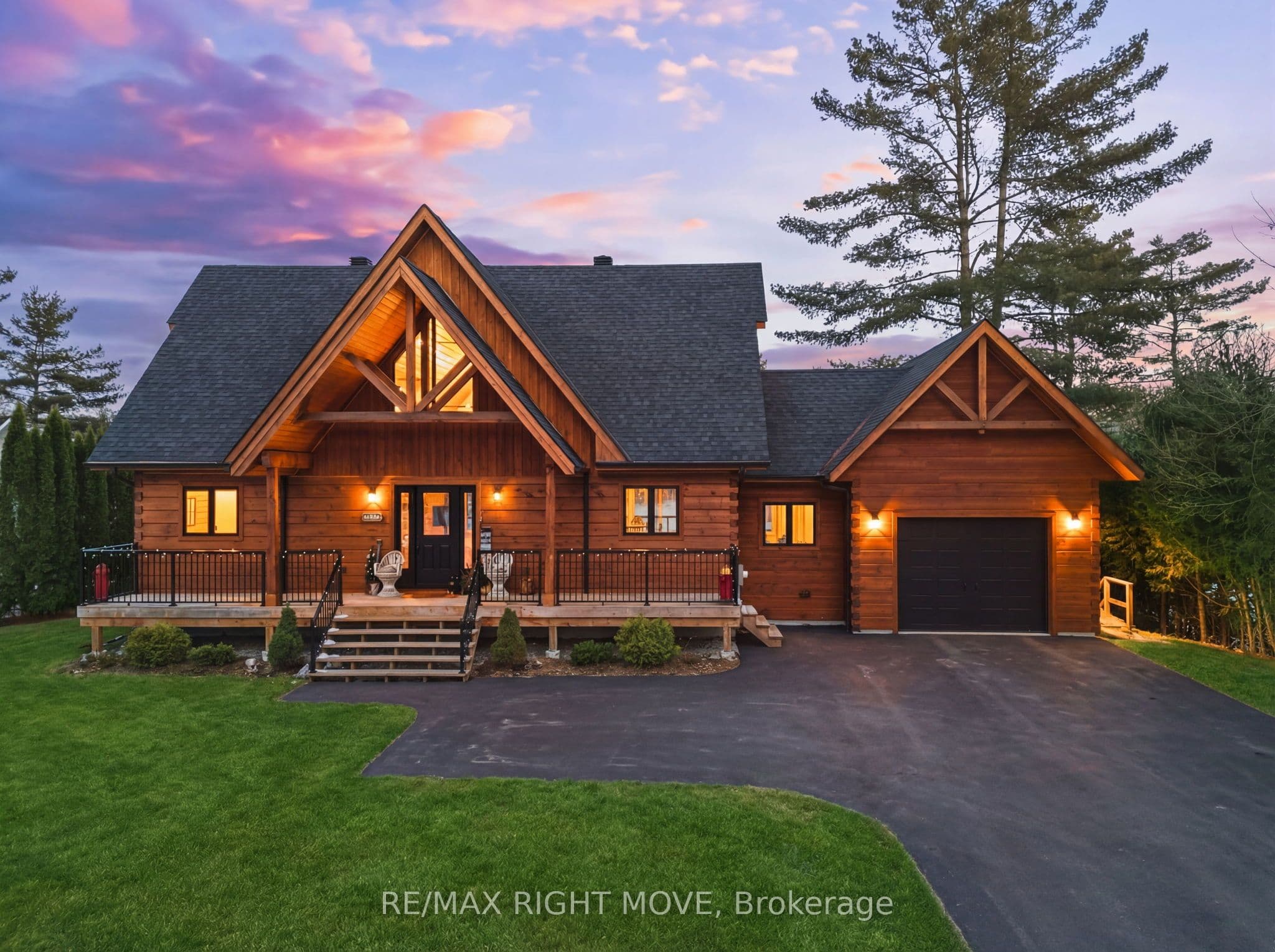 1935 Mcleod Drive, Severn, ON P0E 1N0