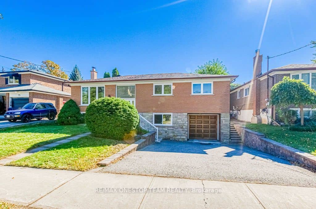73 Houston Crescent, Toronto, ON M2J 3H7