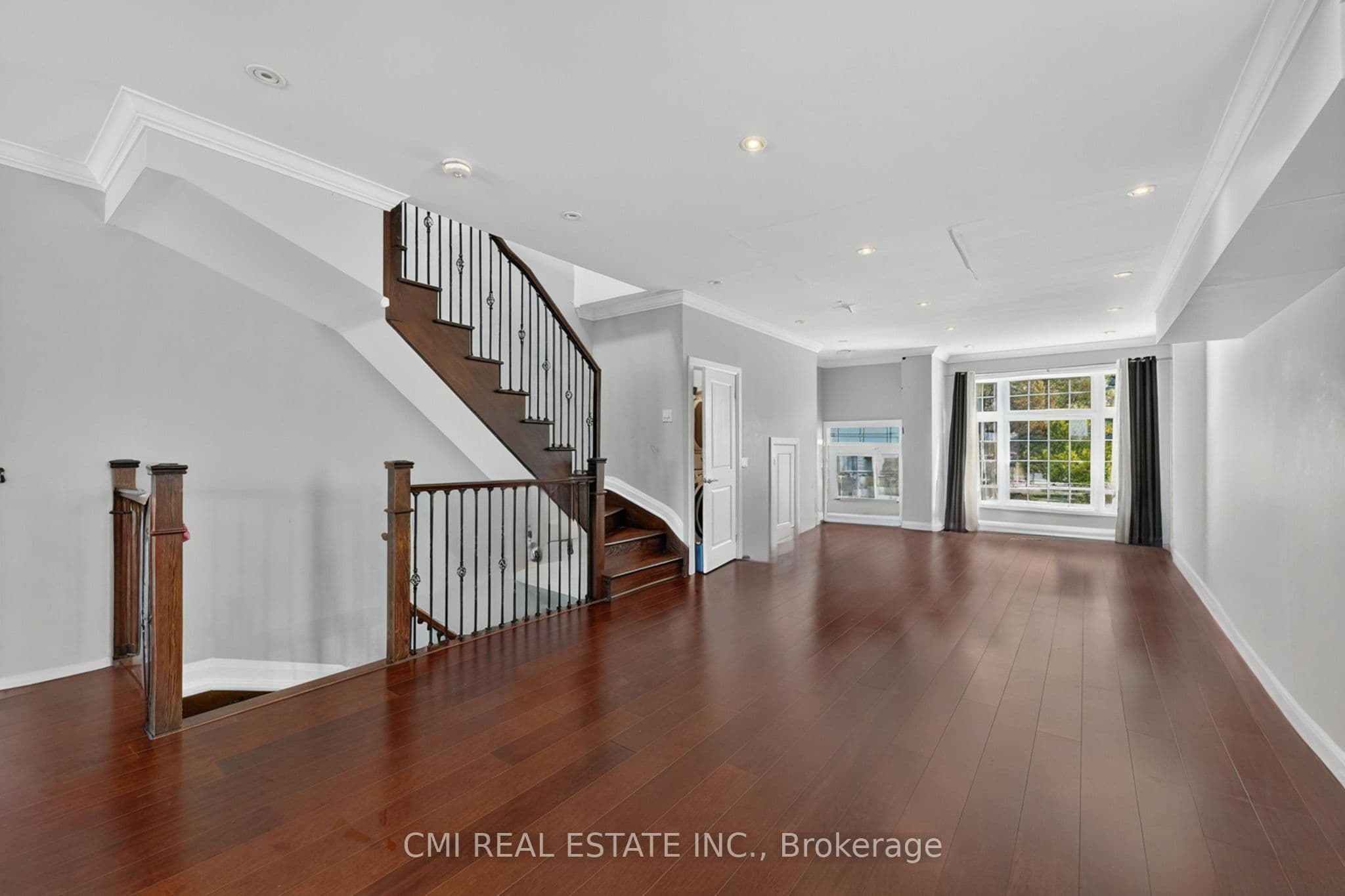 20 Jeavons Avenue, Toronto, ON M1K 1S8