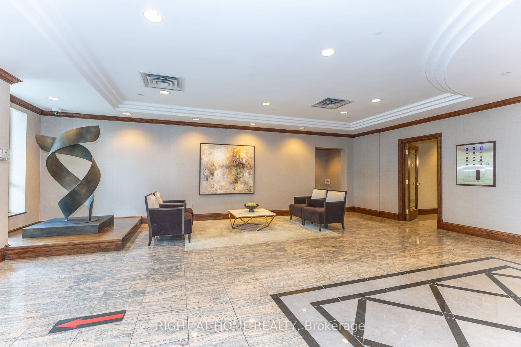 3 Pemberton Avenue 1706, Toronto, ON M2M 4M1