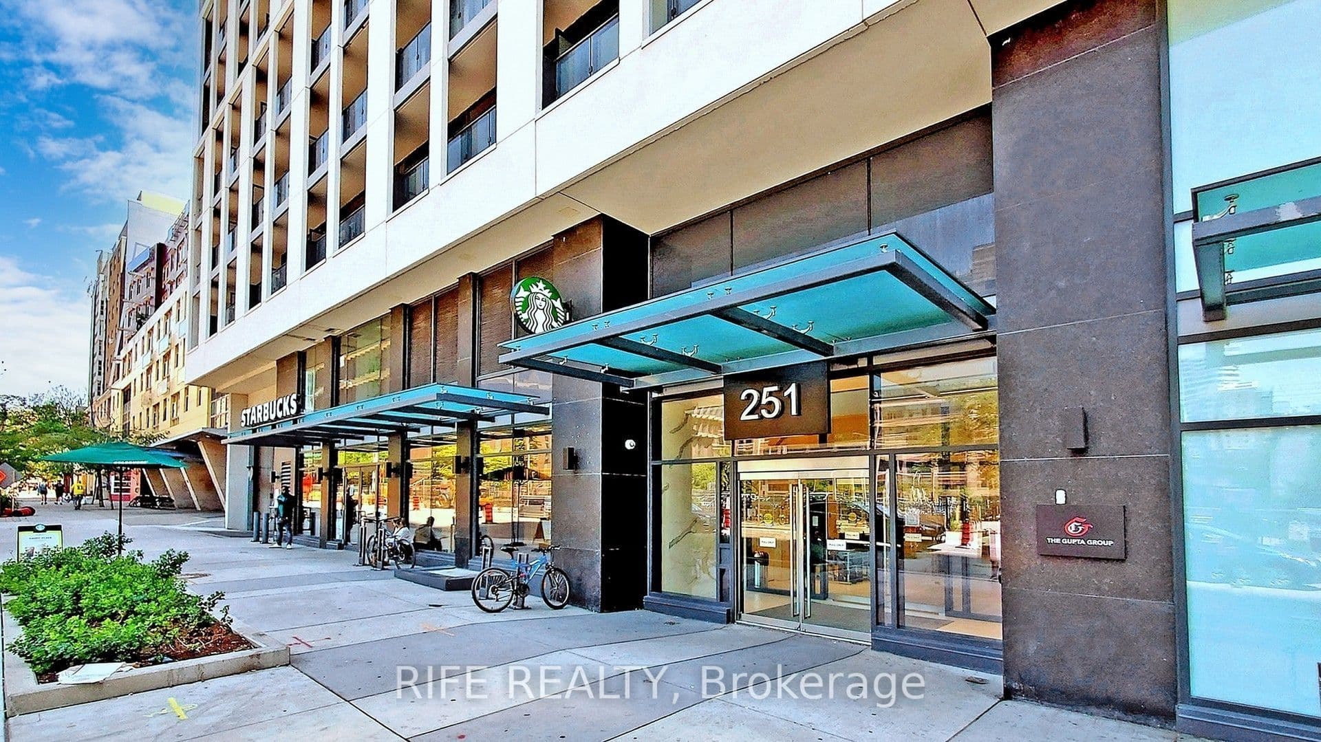 251 Jarvis Street 830, Toronto, ON M5B 0C3