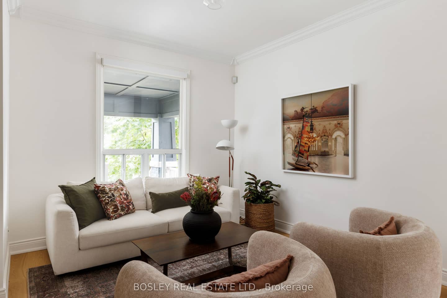 30 Caroline Avenue, Toronto, ON M4M 2X7