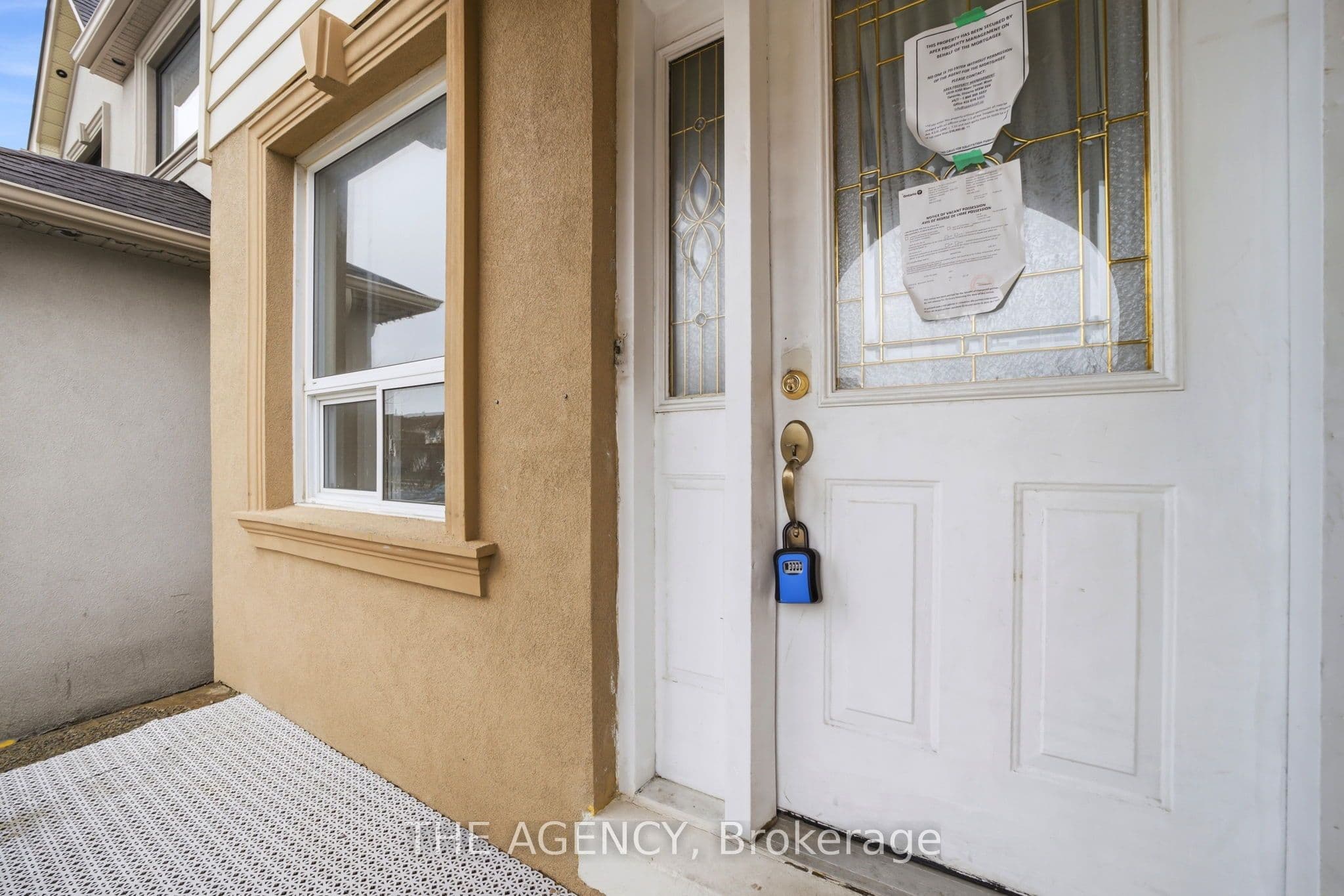 416 Hansen Road N, Brampton, ON L6V 3P7
