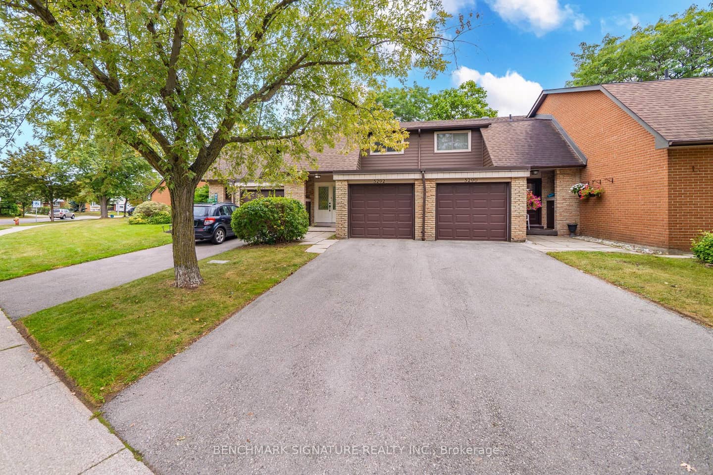 5292 Pinedale Avenue 11, Burlington, ON L7L 3V8