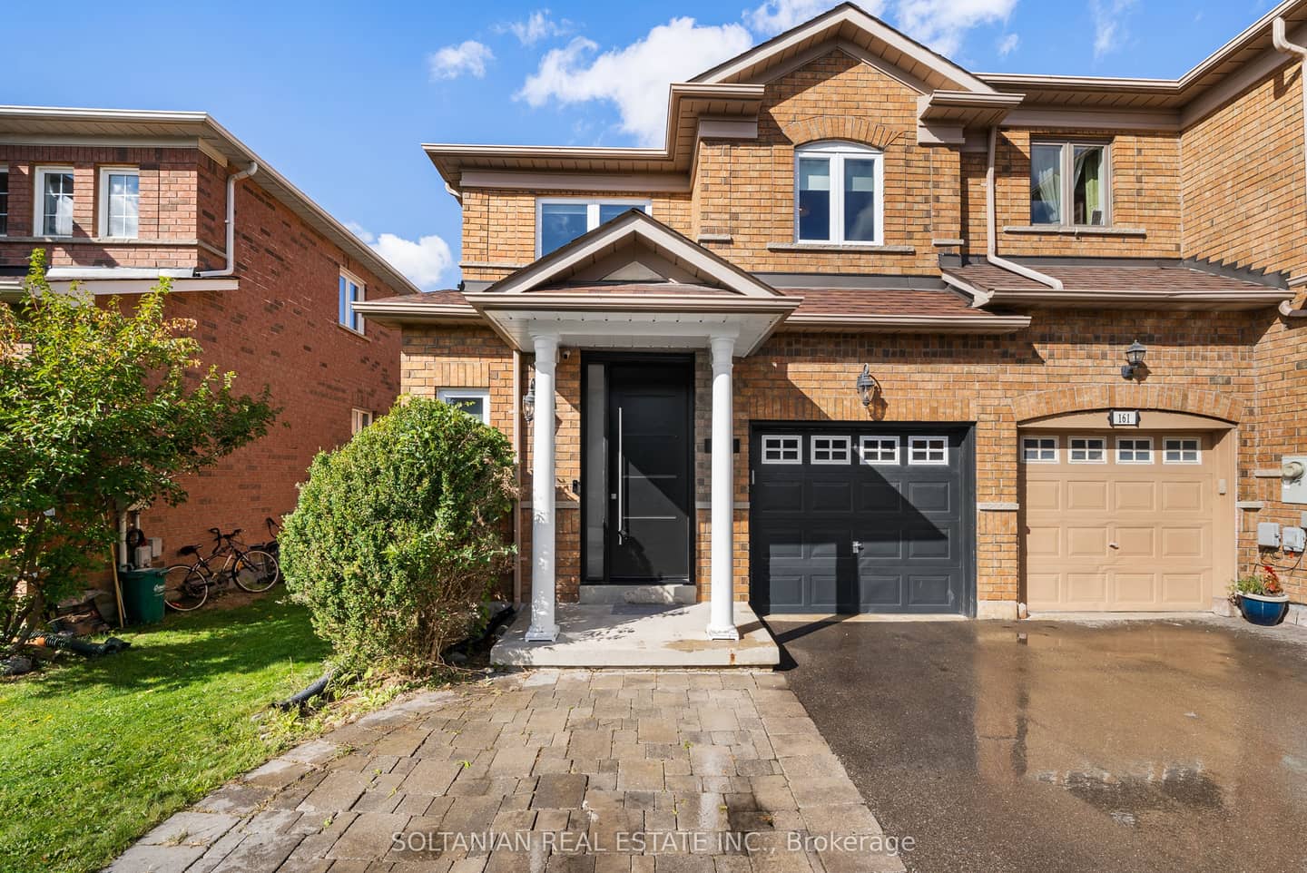 163 Wildberry Crescent, Vaughan, ON L4H 2E8
