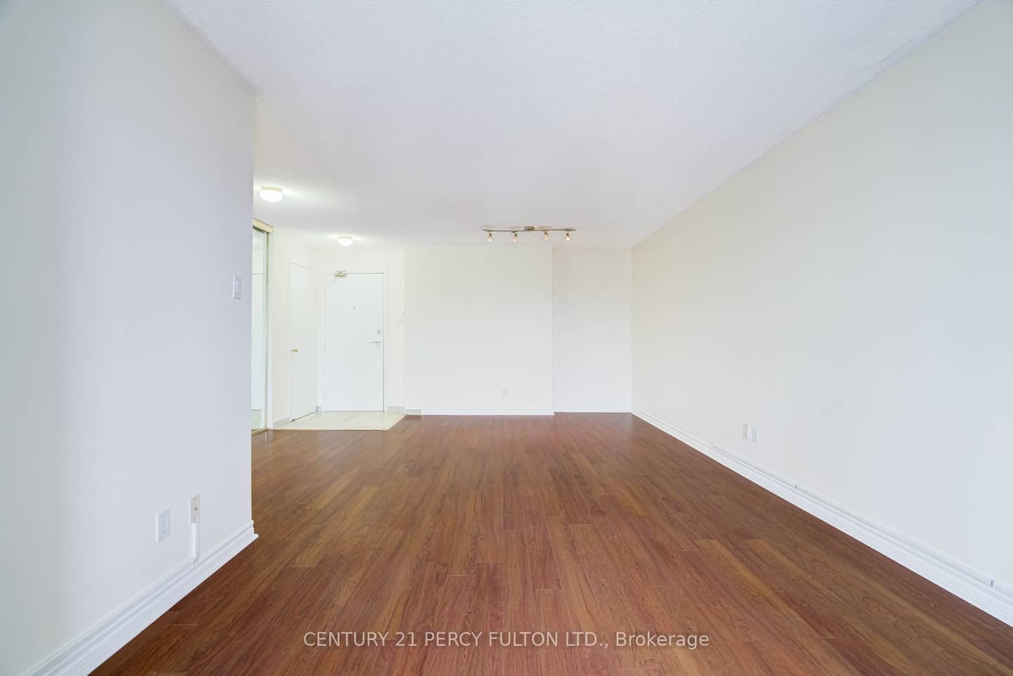 11753 Sheppard Avenue E 504, Toronto, ON M1B 5M3
