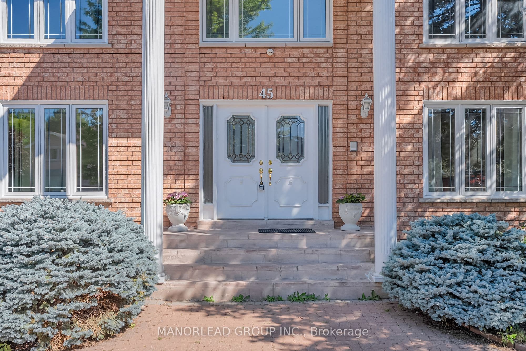 45 Aitken Circle, Markham, ON L3R 7L3