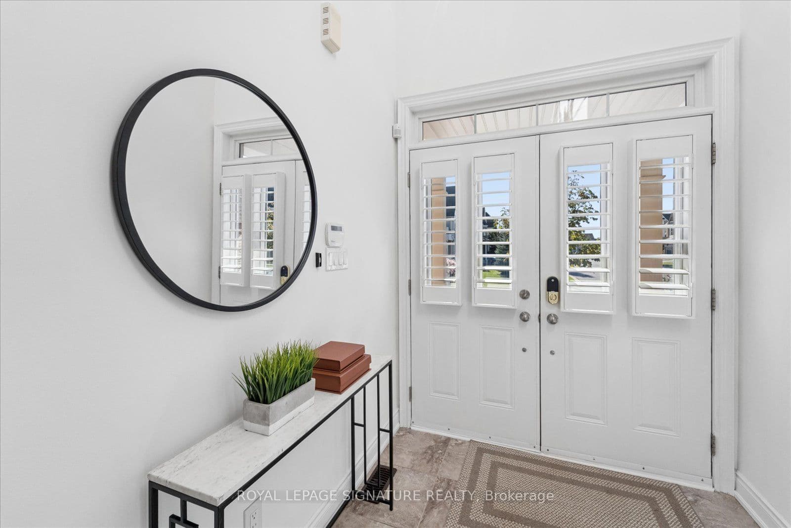 22 Wycombe Street, Whitby, ON L1M 0H1