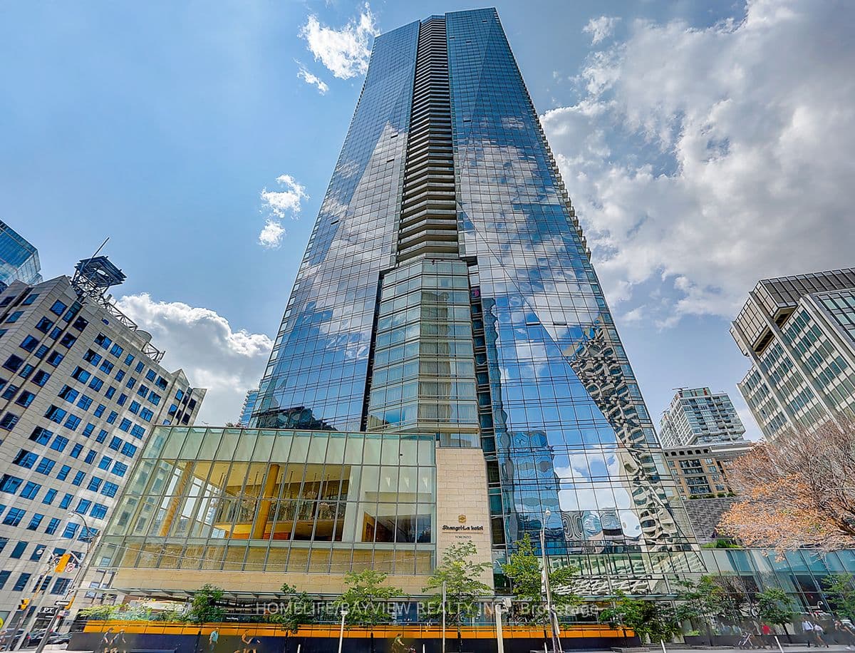 180 University Avenue 3509, Toronto, ON M5H 0A2