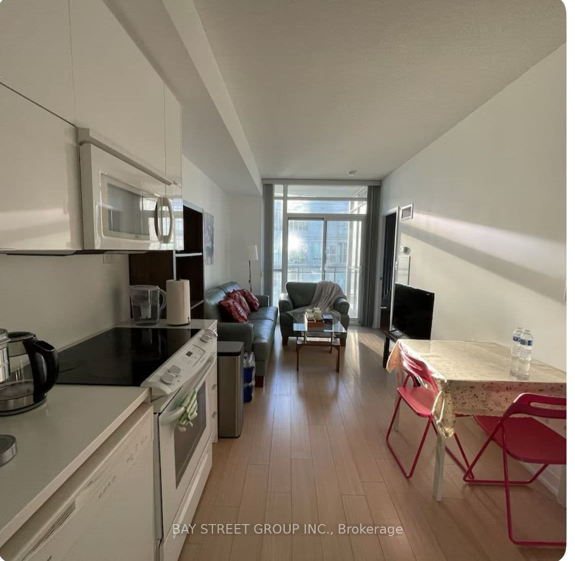 21 Iceboat Terrace 4303, Toronto, ON M5V 4A9