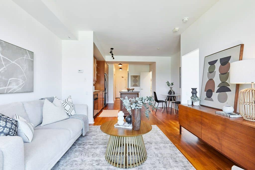 20 Scrivener Square 806, Toronto, ON M4W 3X9