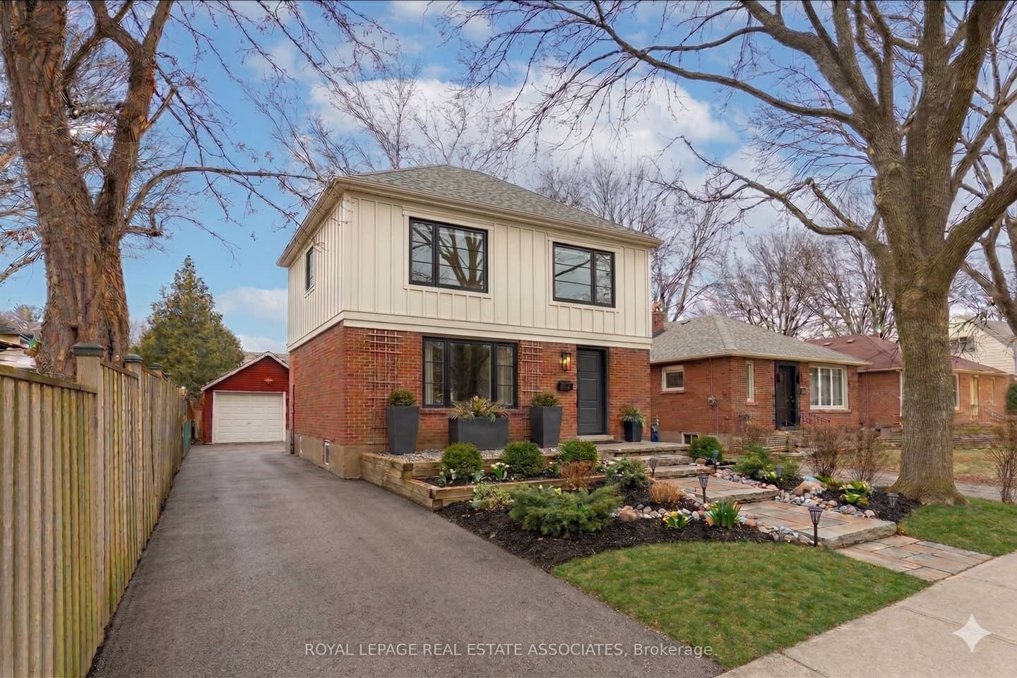 68 Gair Drive, Toronto, ON M8W 4P8