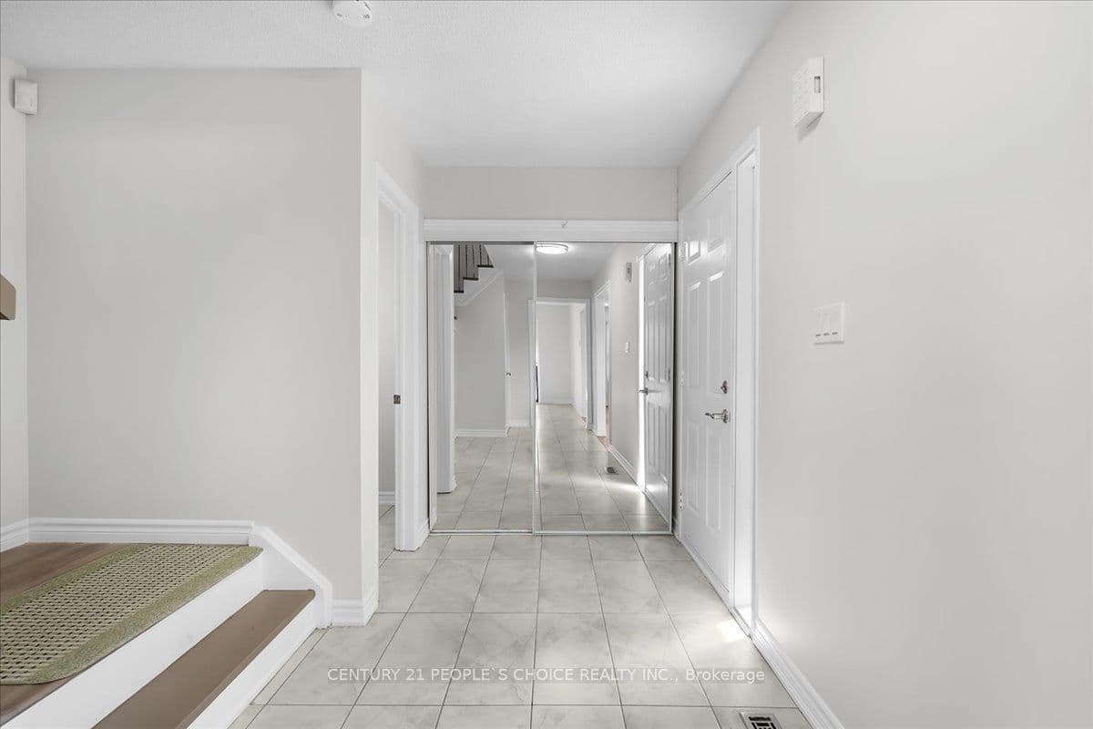 28 Beisel Court, Brampton, ON L6Z 2R7