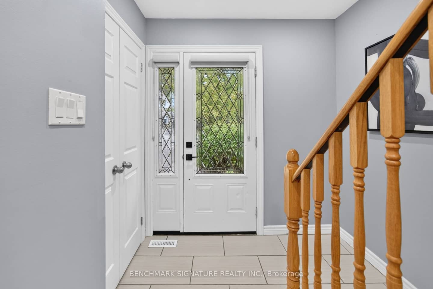 5292 Pinedale Avenue 11, Burlington, ON L7L 3V8