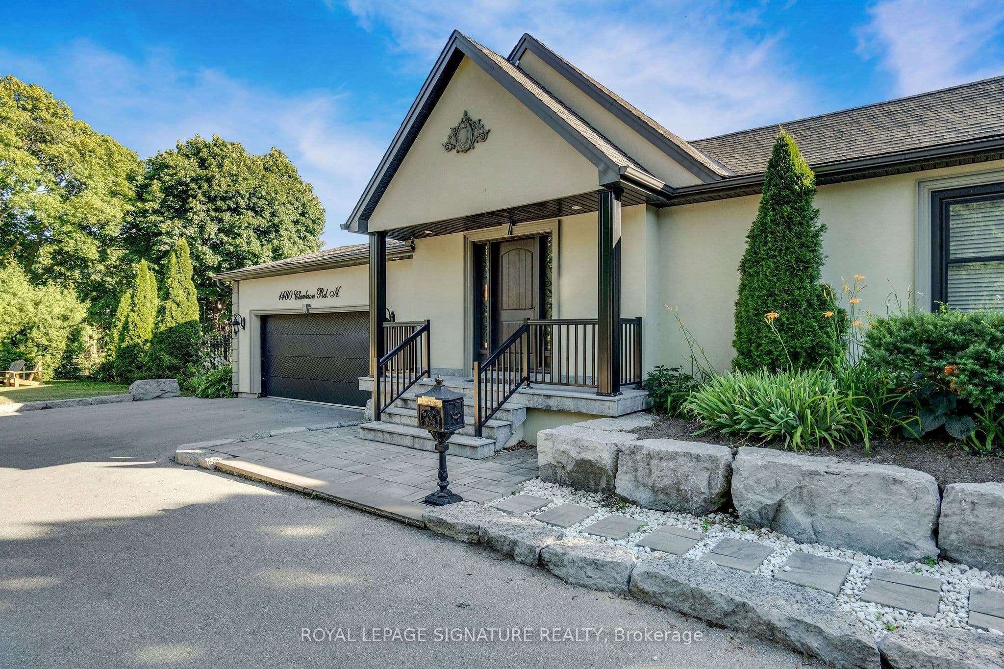 1480 Clarkson Road, Mississauga, ON L5J 2W9