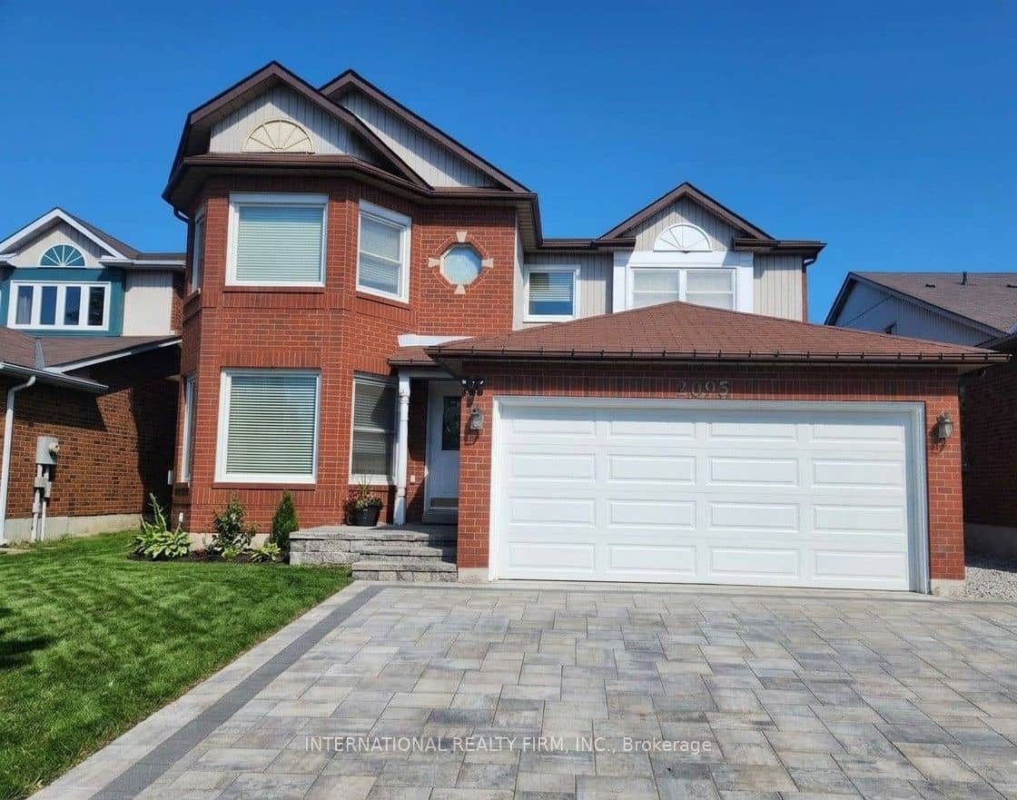 2095 Lynn Heights Drive, Pickering, ON L1X 2S1