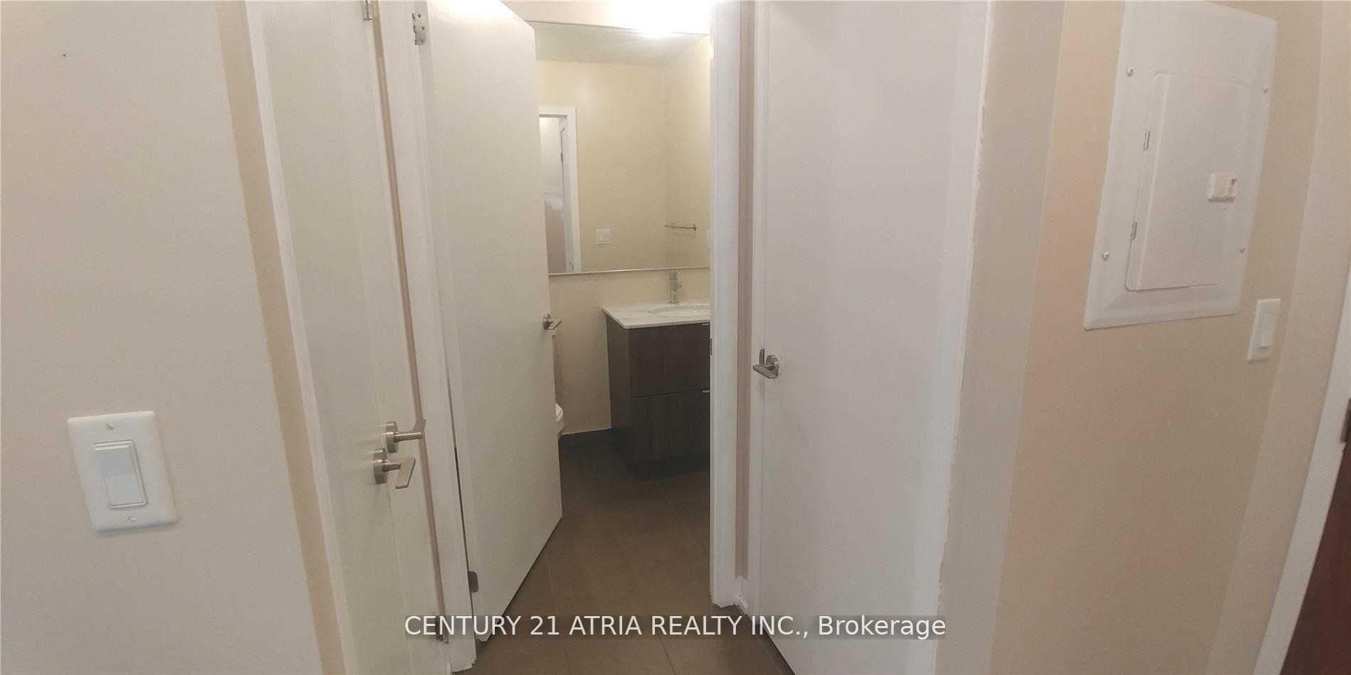 170 Fort York Boulevard 806, Toronto, ON M5V 0E6