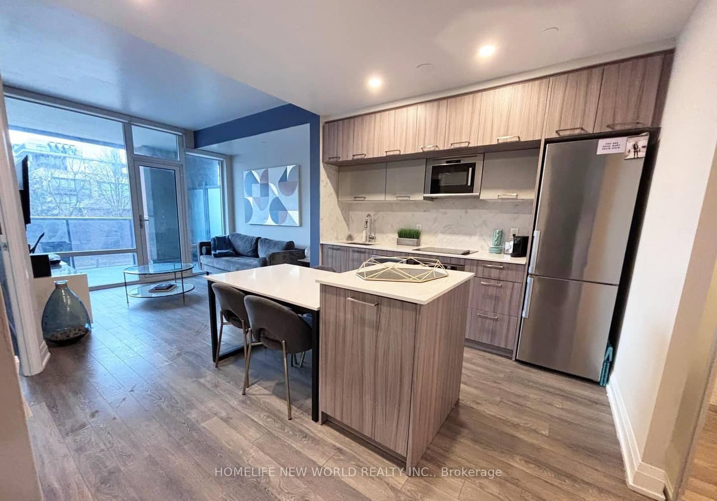 4800 Highway 7 215, Vaughan, ON L4L 1H8