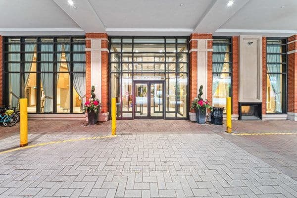 3091 Dufferin Street 504, Toronto, ON M6A 0C4