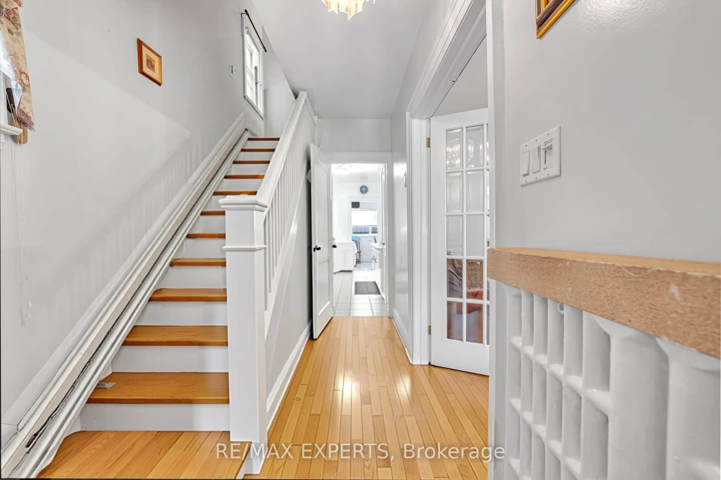 406 Lauder Avenue, Toronto, ON M6E 3J2