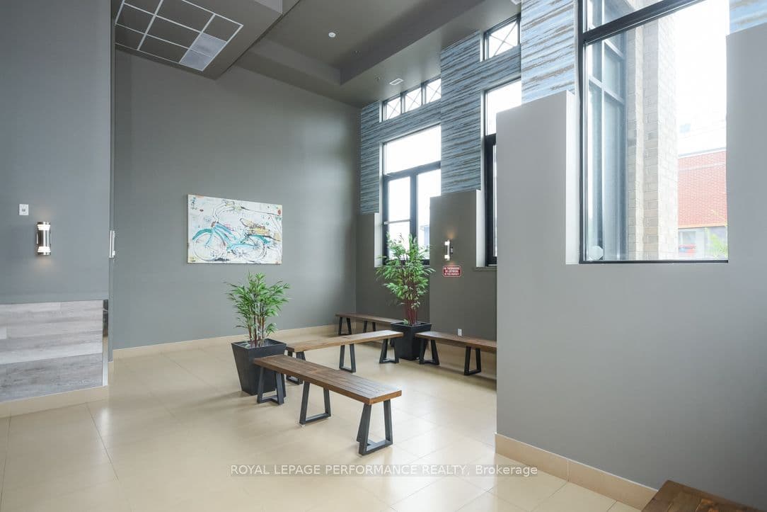 429 Kent Street 518, Ottawa Centre, ON K2P 1B5