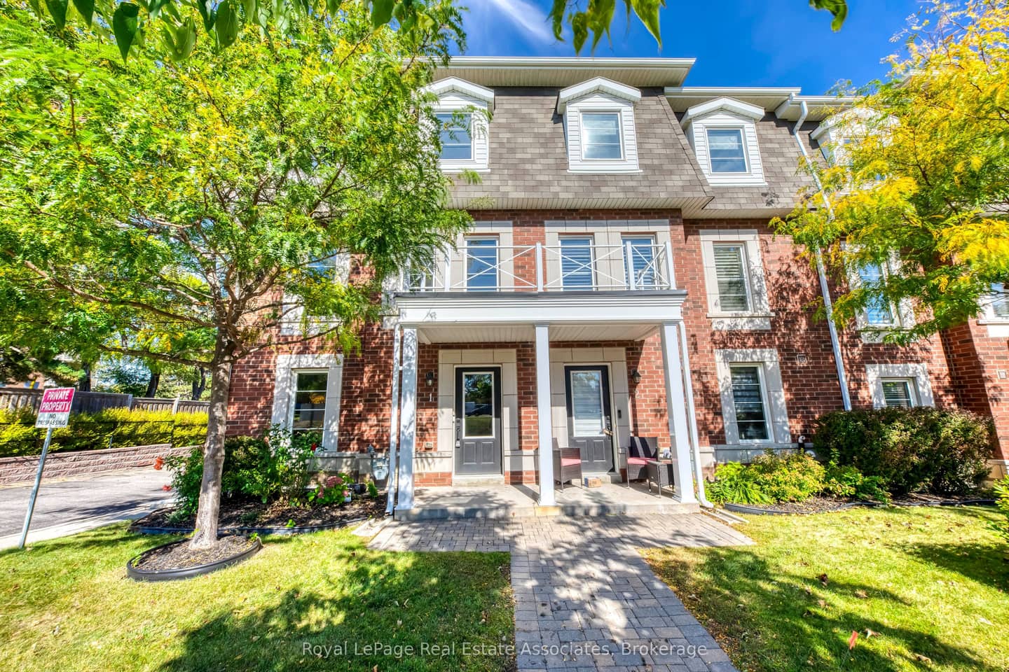 2375 Truscott Drive 1, Mississauga, ON L5J 2B1