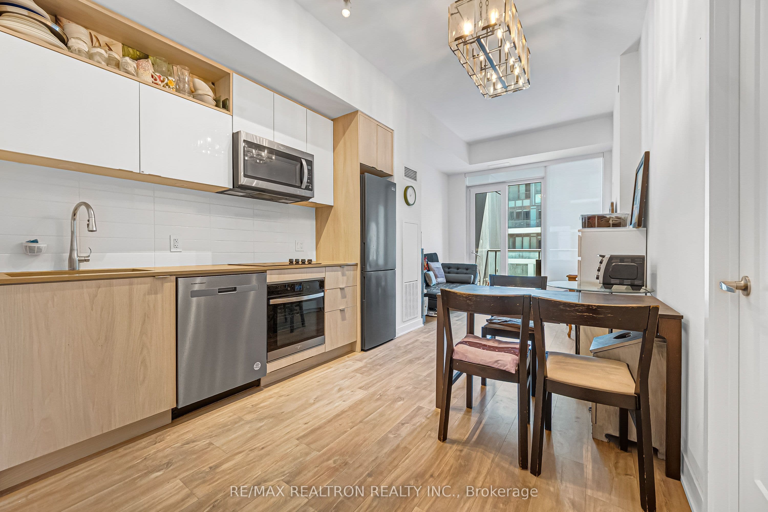 121 Lower Sherbourne Street 1742, Toronto, ON M5A 0W8