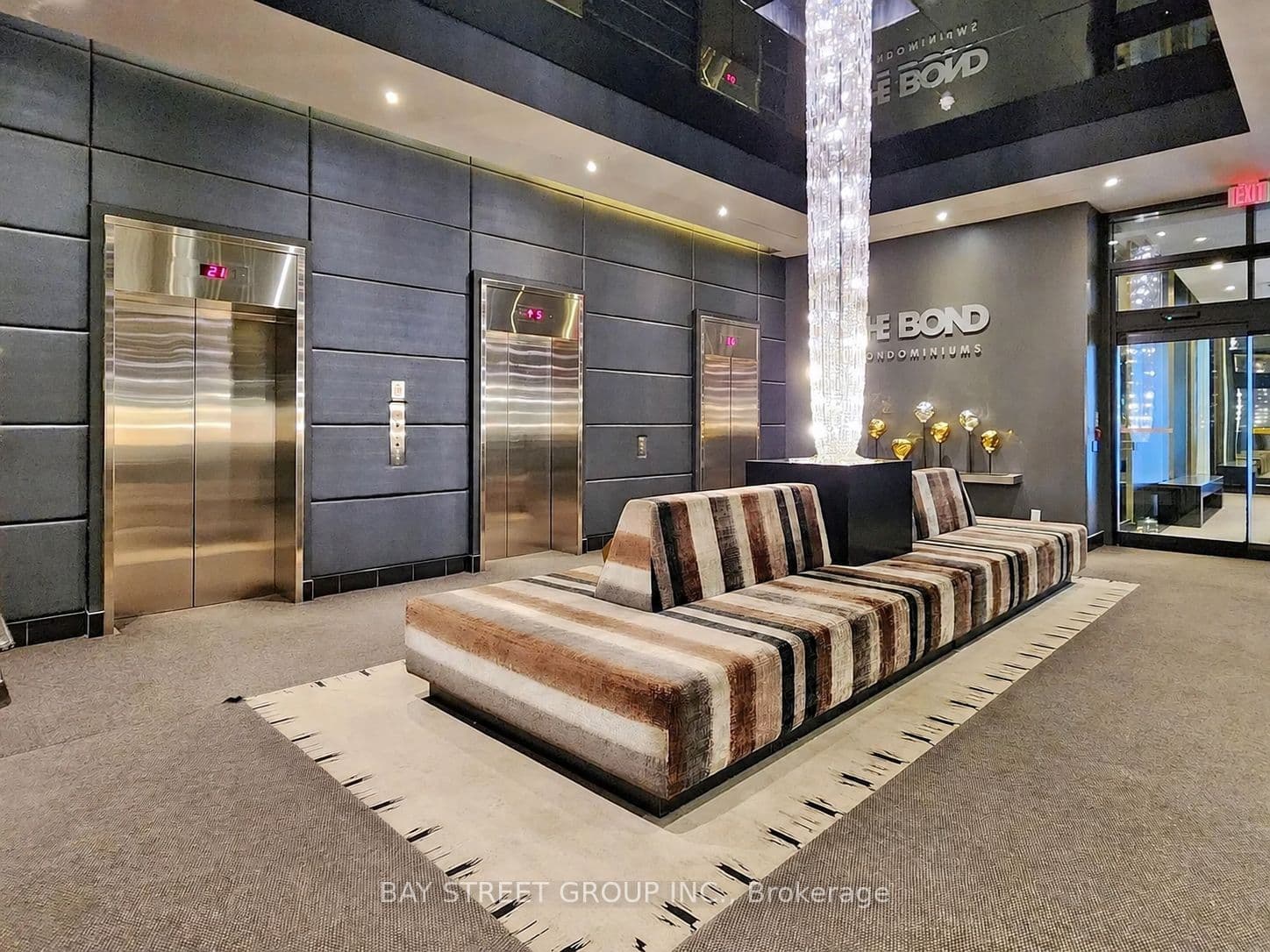 290 Adelaide Street W 1303, Toronto, ON M5V 0P3