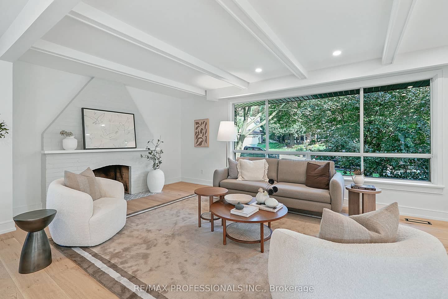 15 Bell Royal Court, Toronto, ON M9A 4G7