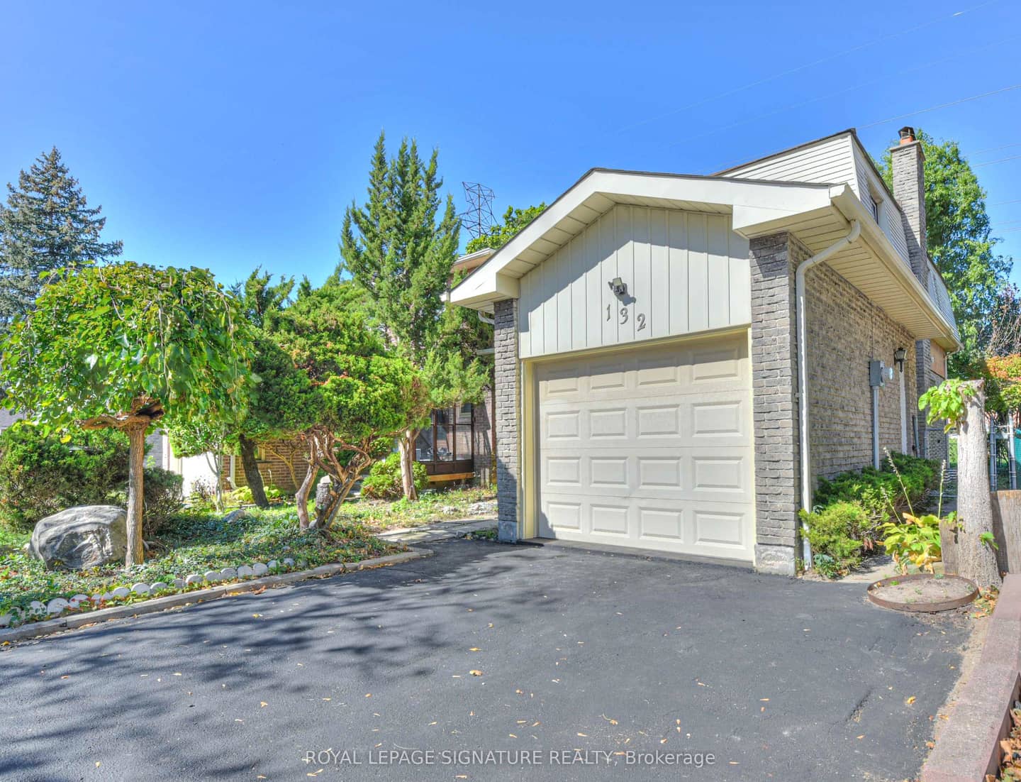 132 Valdor Drive, Toronto, ON M1V 1R5