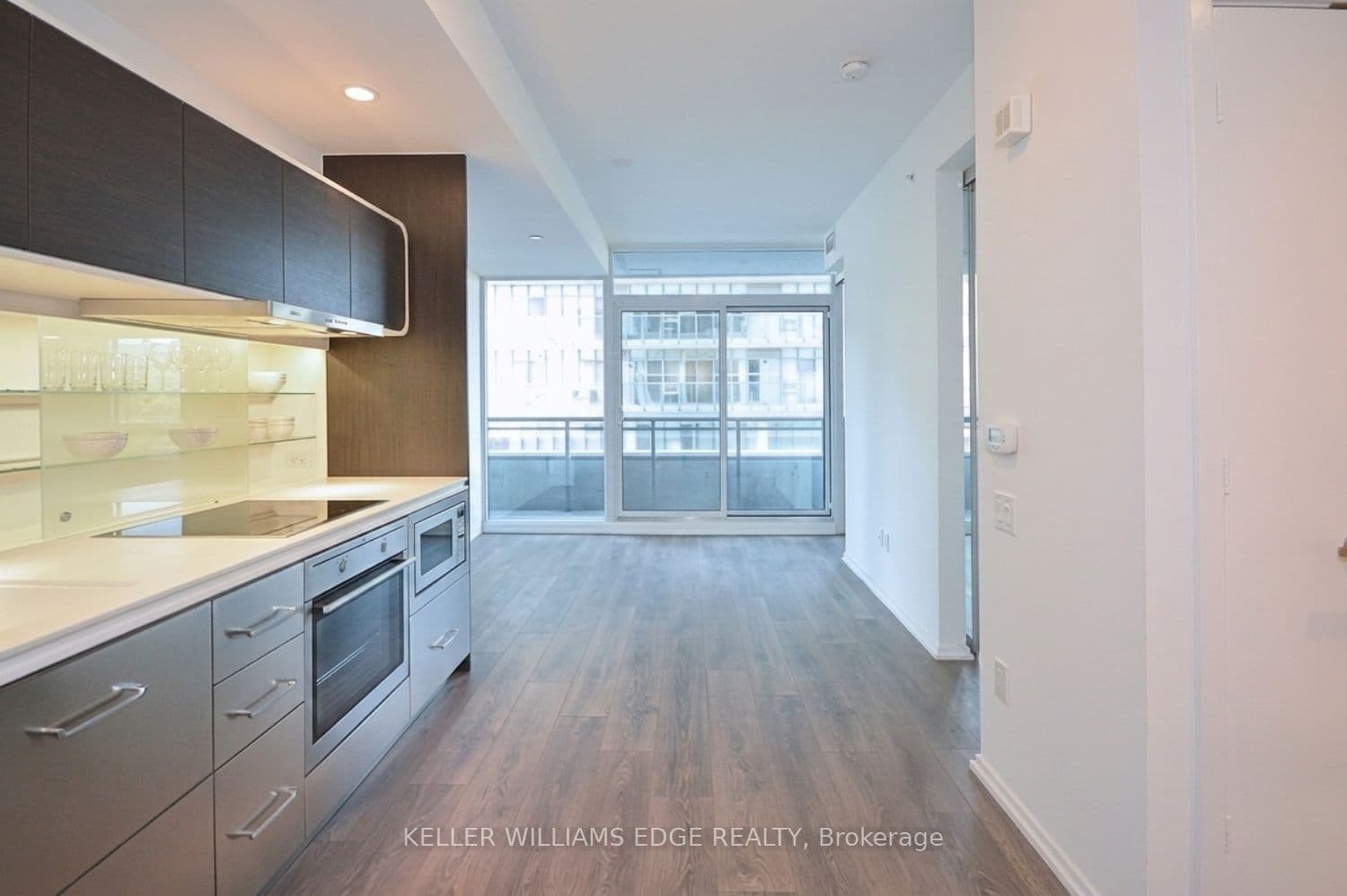 45 Charles Street E 4005, Toronto, ON M4Y 0B8