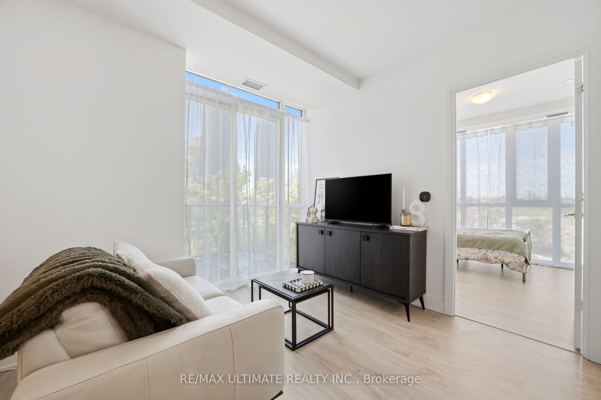70 Annie Craig Drive 402, Toronto, ON M8V 0G2
