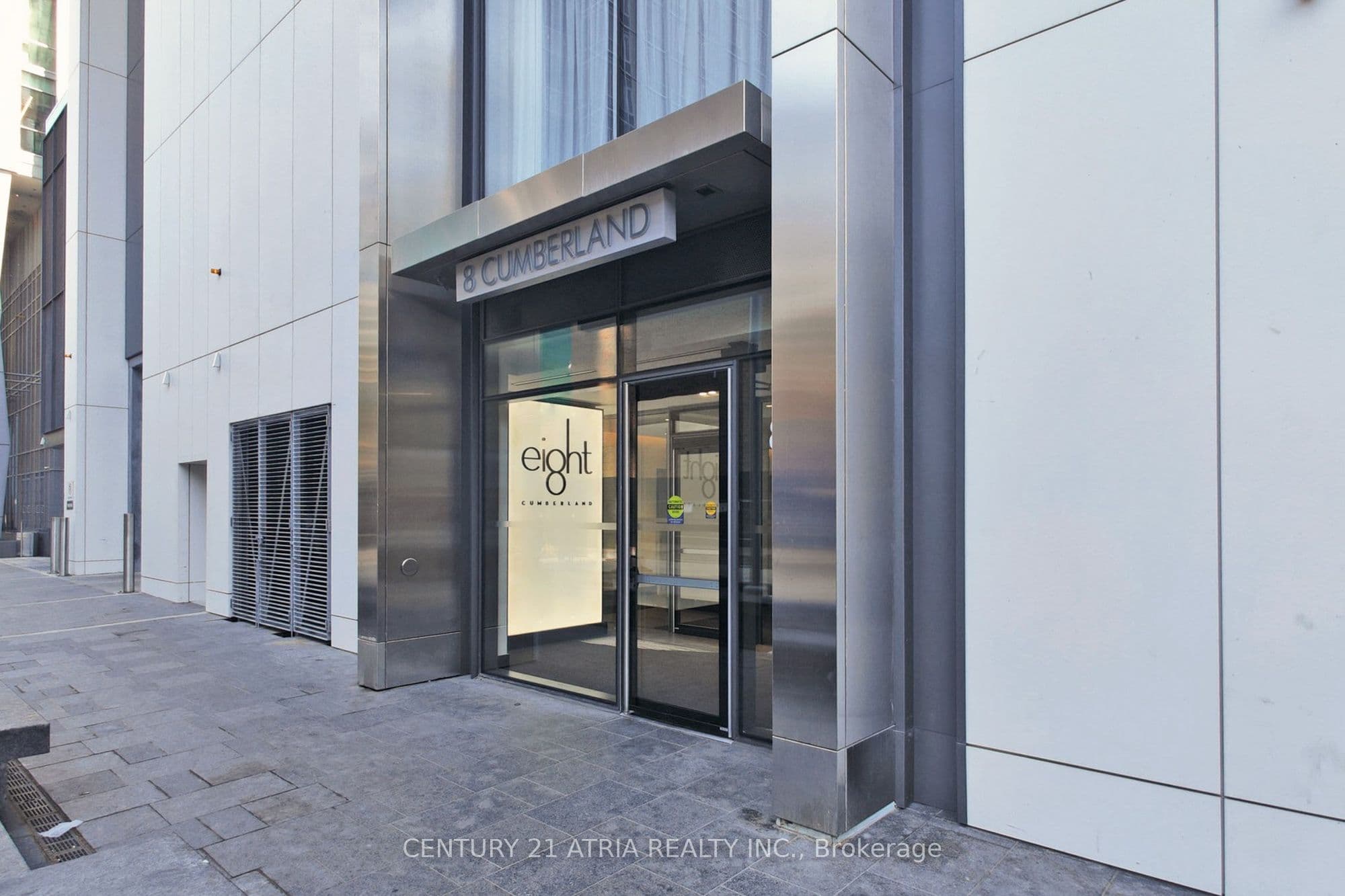 8 CUMBERLAND Street 2403, Toronto, ON M4W 0B6