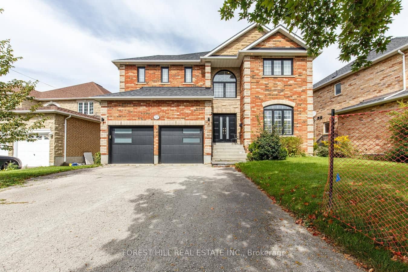 54 Maple Grove Avenue, Richmond Hill, ON L4E 2V5