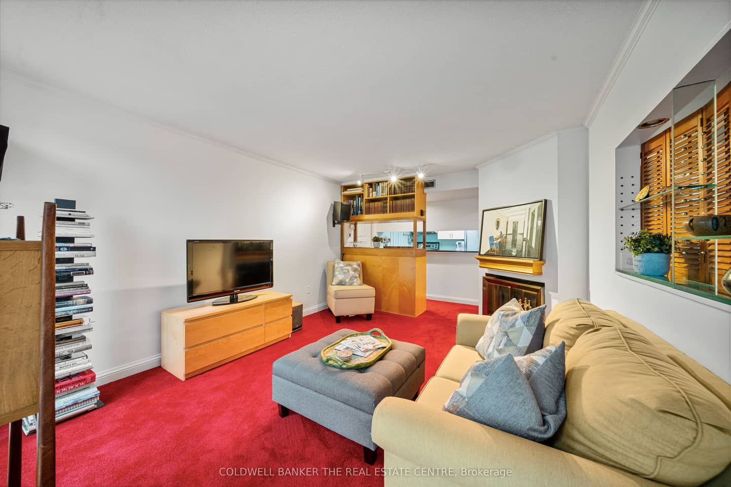 701 King Street W 1007, Toronto, ON M5V 2W7