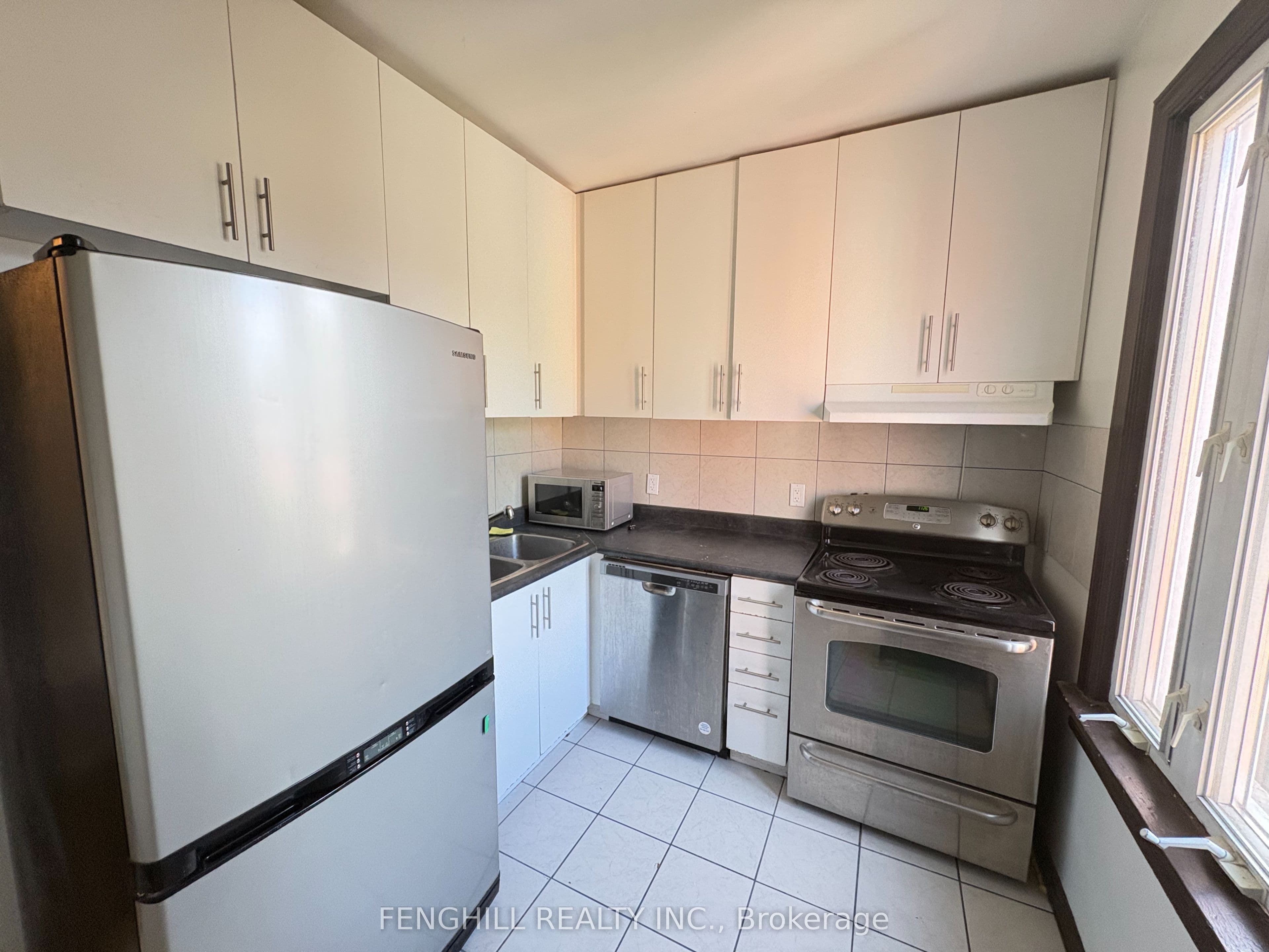 270 Clinton (Upper Level) Street, Toronto, ON M6G 2Y6