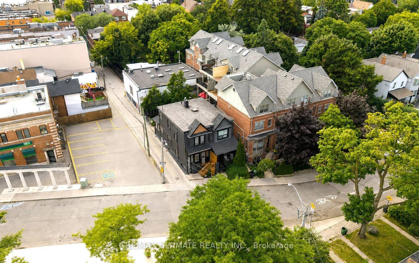 906 Logan Avenue, Toronto, ON M4K 3E4