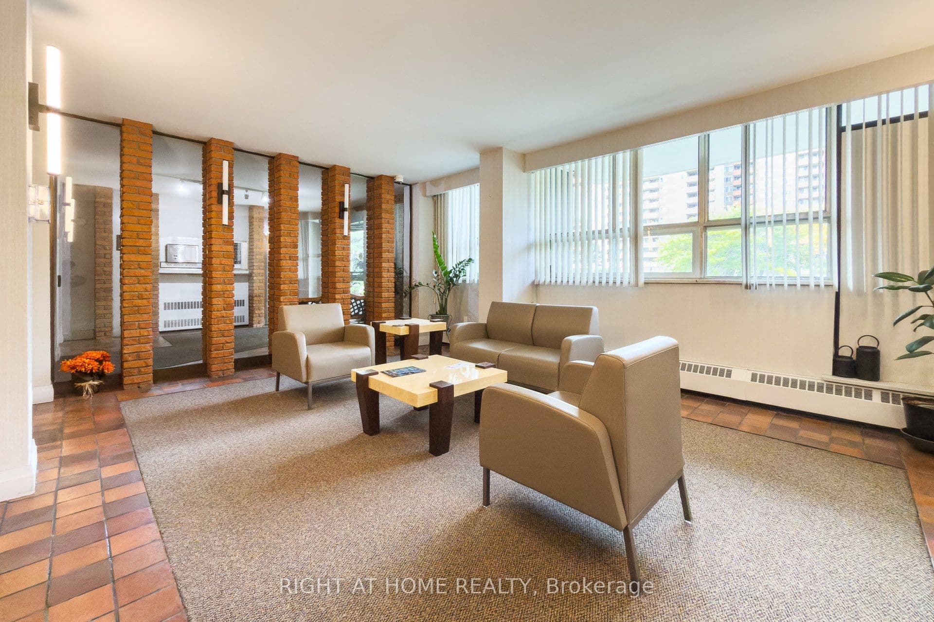 151 LaRose Avenue E 907, Toronto, ON M9P 1B3