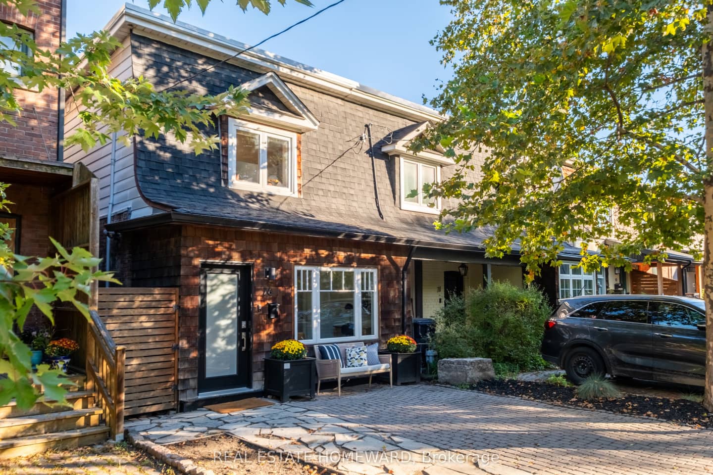 76 Withrow Avenue, Toronto, ON M4K 1C9
