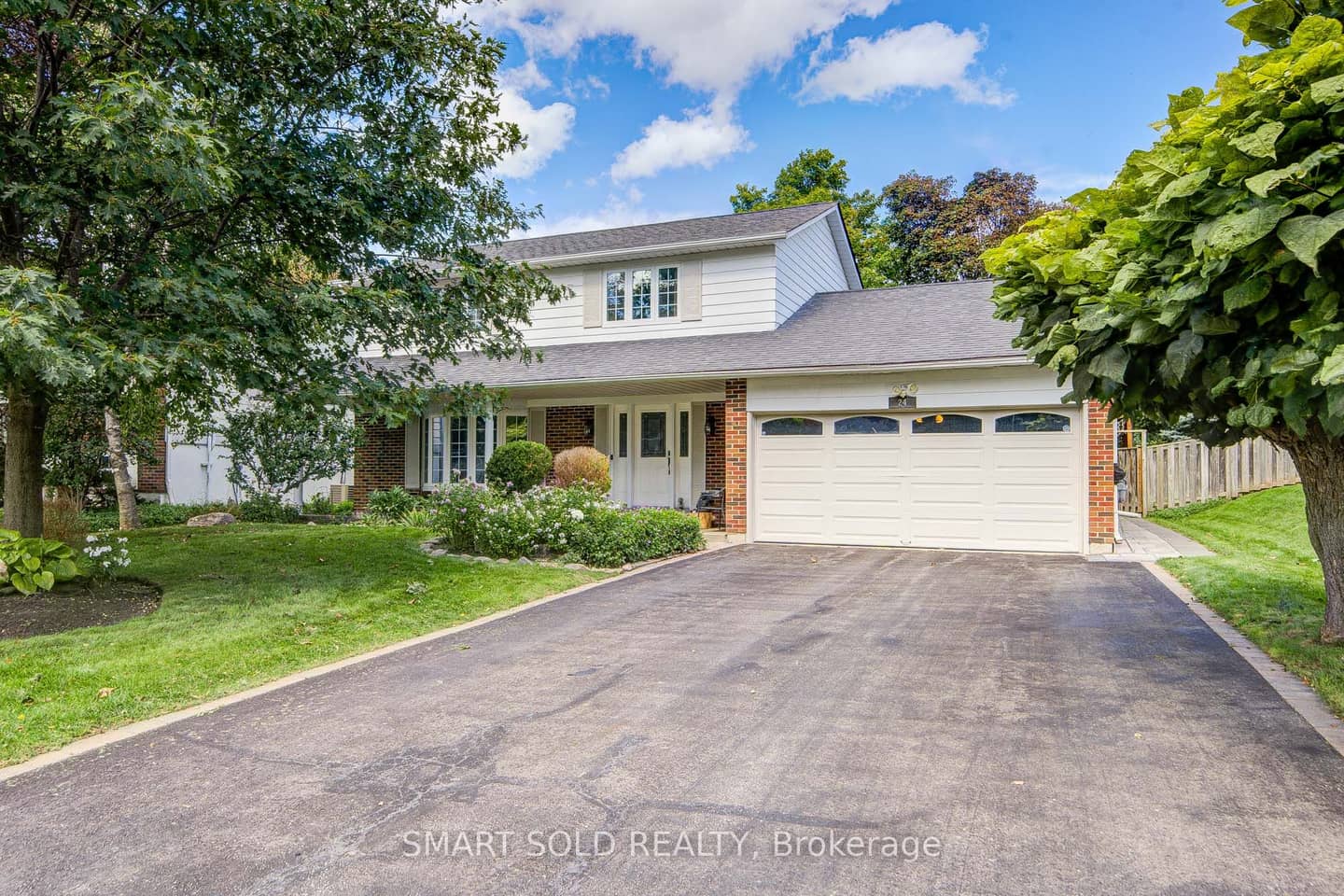 24 Hamilton Hall Drive, Markham, ON L3P 2P2