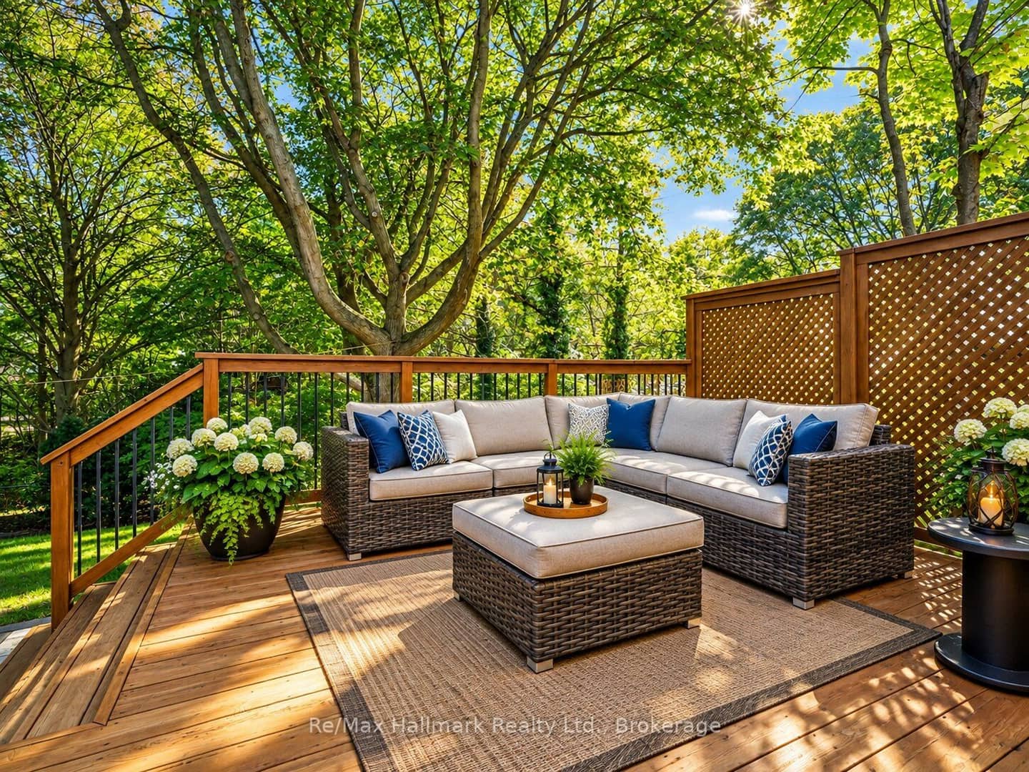 2194 Constance Drive, Oakville, ON L6J 5L4