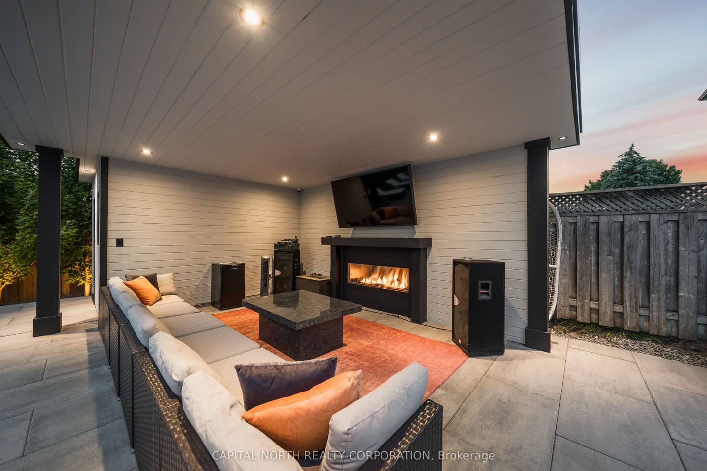 130 Fifth Avenue, Vaughan, ON L4L 6Z4