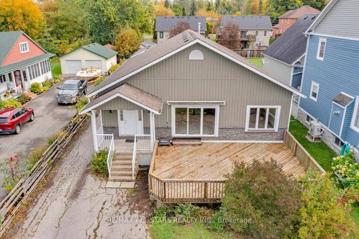 369 Lake Drive, Georgina, ON L4P 3C8