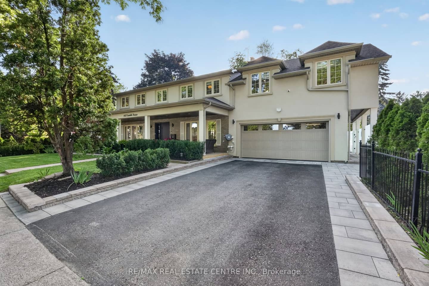 403 Isabella Avenue, Mississauga, ON L5B 2K2