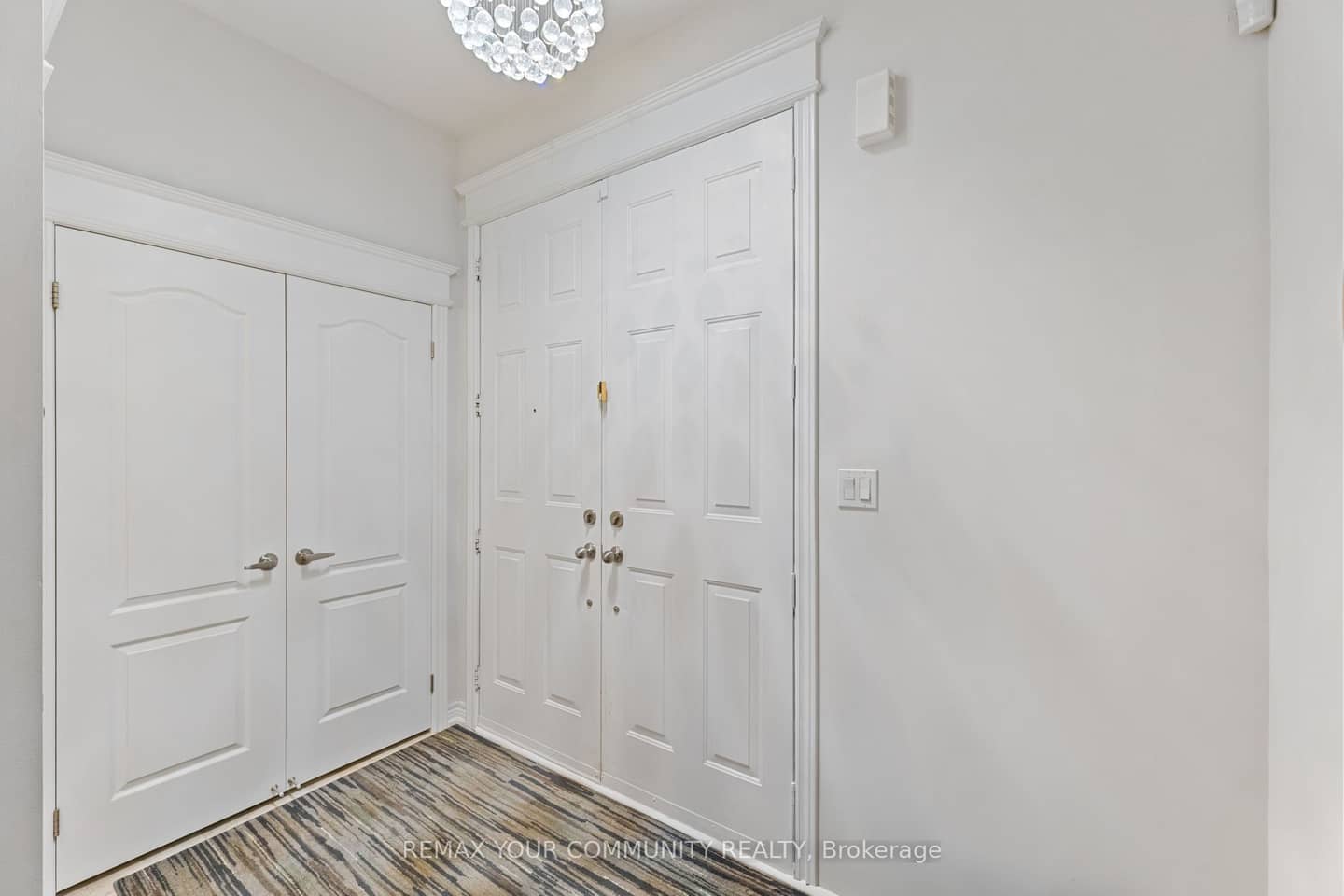 7 Sundew Lane, Richmond Hill, ON L4E 1C3